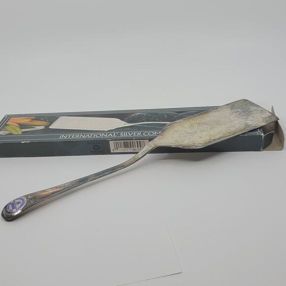 Vintage Silver-plated pizza/lasagna server International Silver Company 11 3/4" - Picture 1 of 12